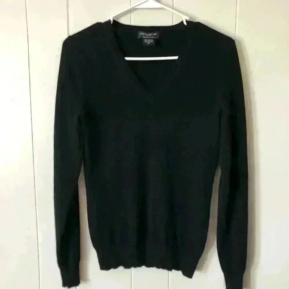 Lord & Taylor Women’s Cashmere Top Sweater Size SP